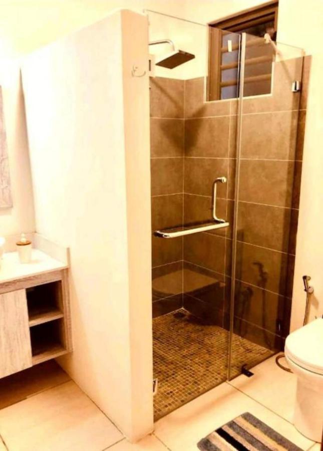 Luxury 2 Bedroom Apartment With Pool - Close To Flic-En-Flac Beach Esterno foto